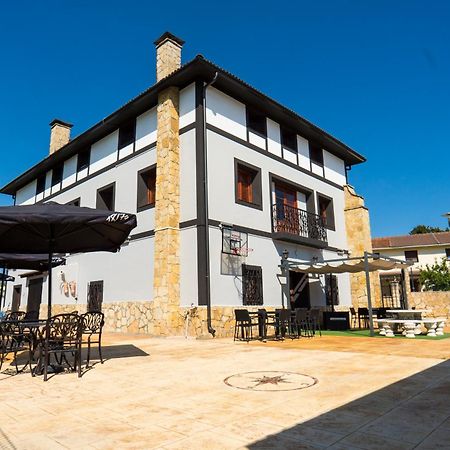 Paratene Ostatu Habitaciones Erandio Exterior photo